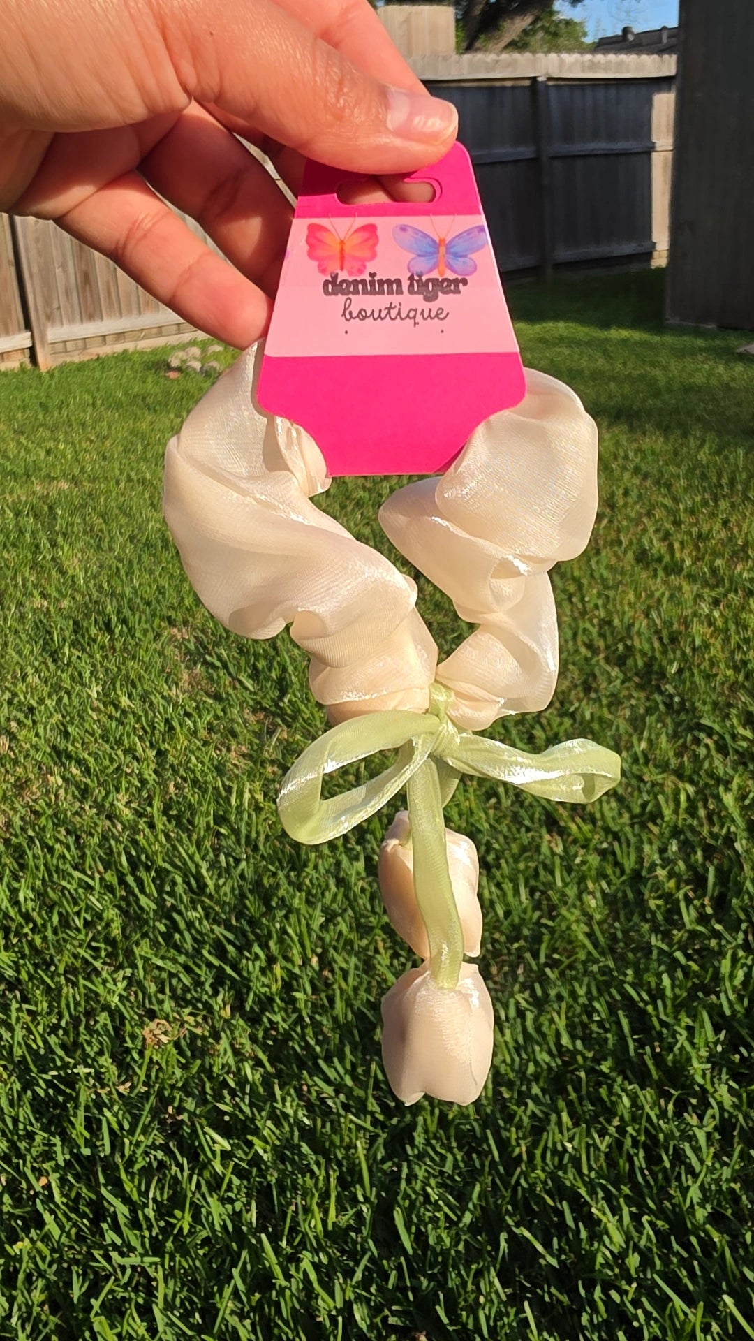 Tulip Scrunchie